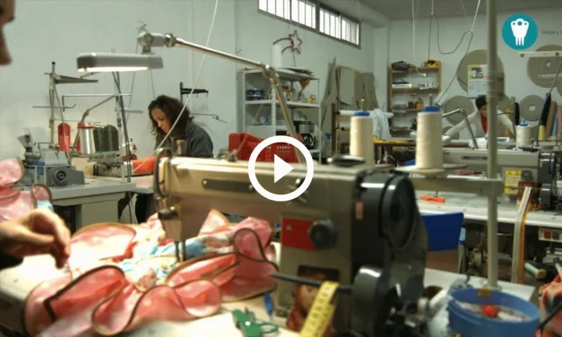 Crafts: saddlery and flamenco dresses