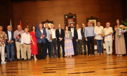 Premios de grandes artistas flamencos en La Unión
