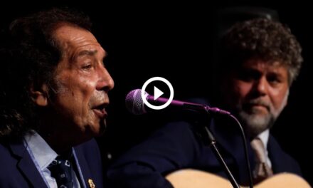 Histórico homenaje a Juan Villar en la «bienal de Cádiz»