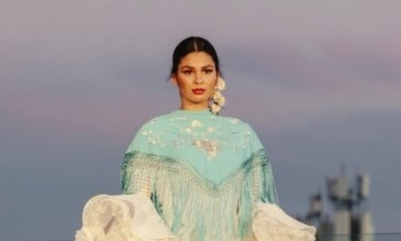 Los trajes de flamenca de Lina, Alfiler de Oro 2023