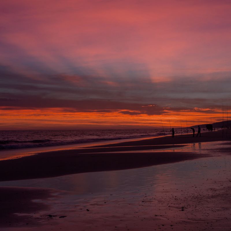 Impresionante atardecer en una de las playas más bonitas de Huelva. Matalascañas