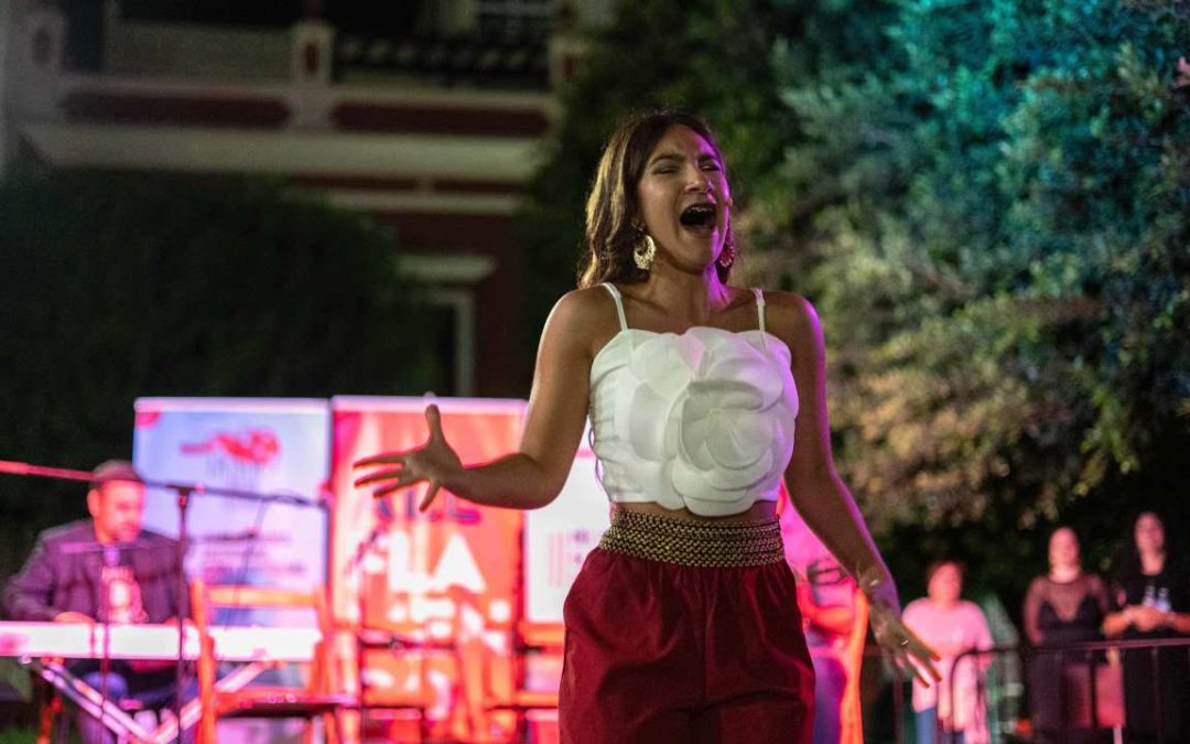 Lola La Chiri puts the finishing touch on the 10th edition of La Isla Ciudad Flamenca